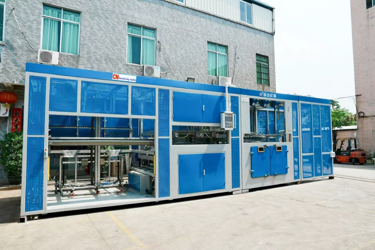 4 station fully-automatic heavy thermoforming machine